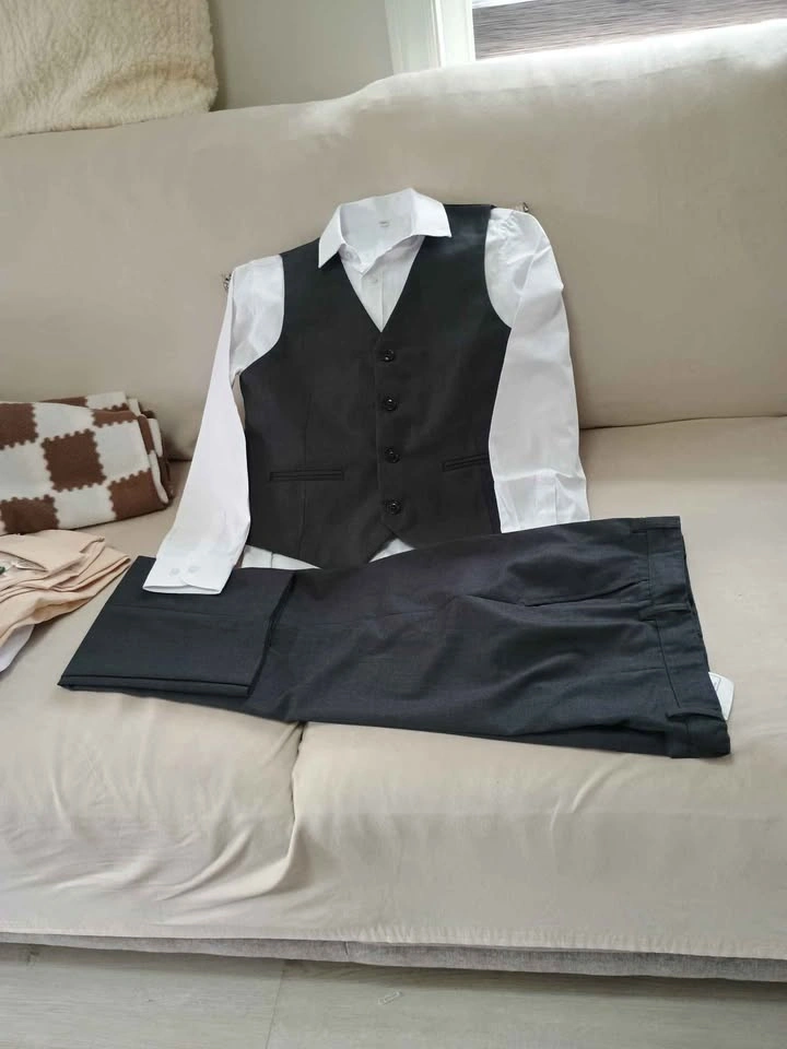 Gray Vest Suit Set White Shirt Pants - photo 2