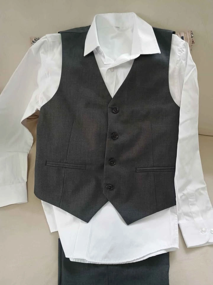 Gray Vest Suit Set White Shirt Pants - photo 3