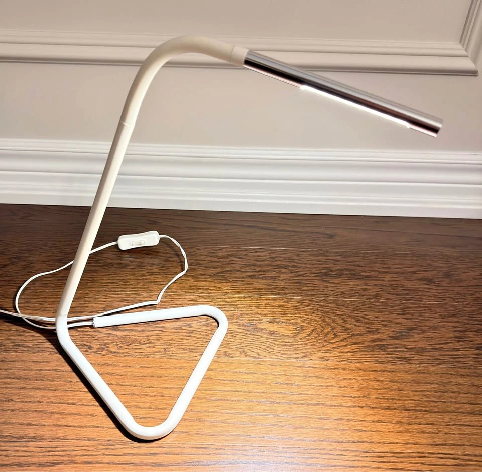 IKEA Modern White Flexible LED Desk Lamp
