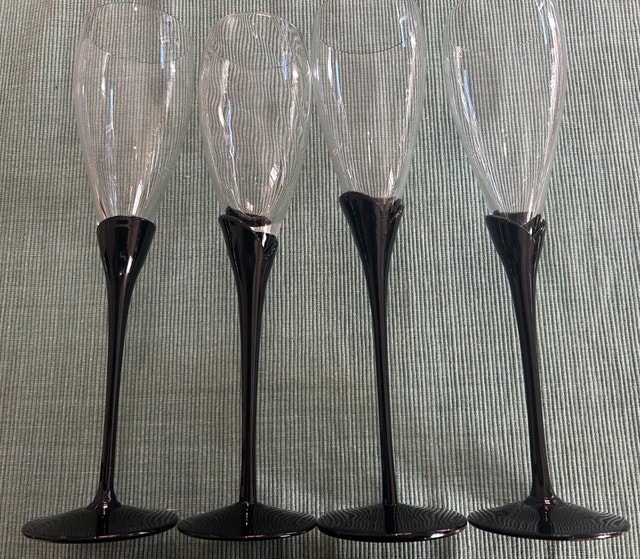 Colony Glass Amaryllis Champagne Flutes - photo 3