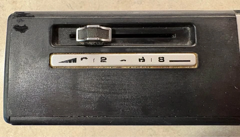 Vintage 1970’s Grundig Melody Boy 600 Transistor Radio - photo 4