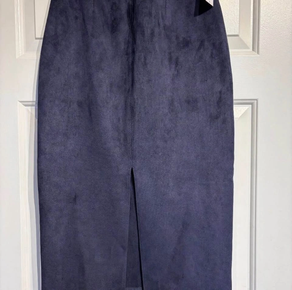 NWT Babaton x Aritzia Chuck Faux Suede Midi Pencil Skirt - photo 2