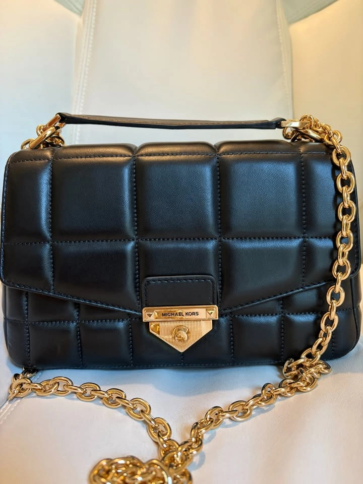 New w/ tags - Michael Kors Soho Large Quilted Shoulder Bag - photo 2