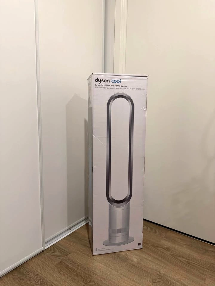 Dyson Cool AM07 Tower Fan (Grey) - BRAND NEW