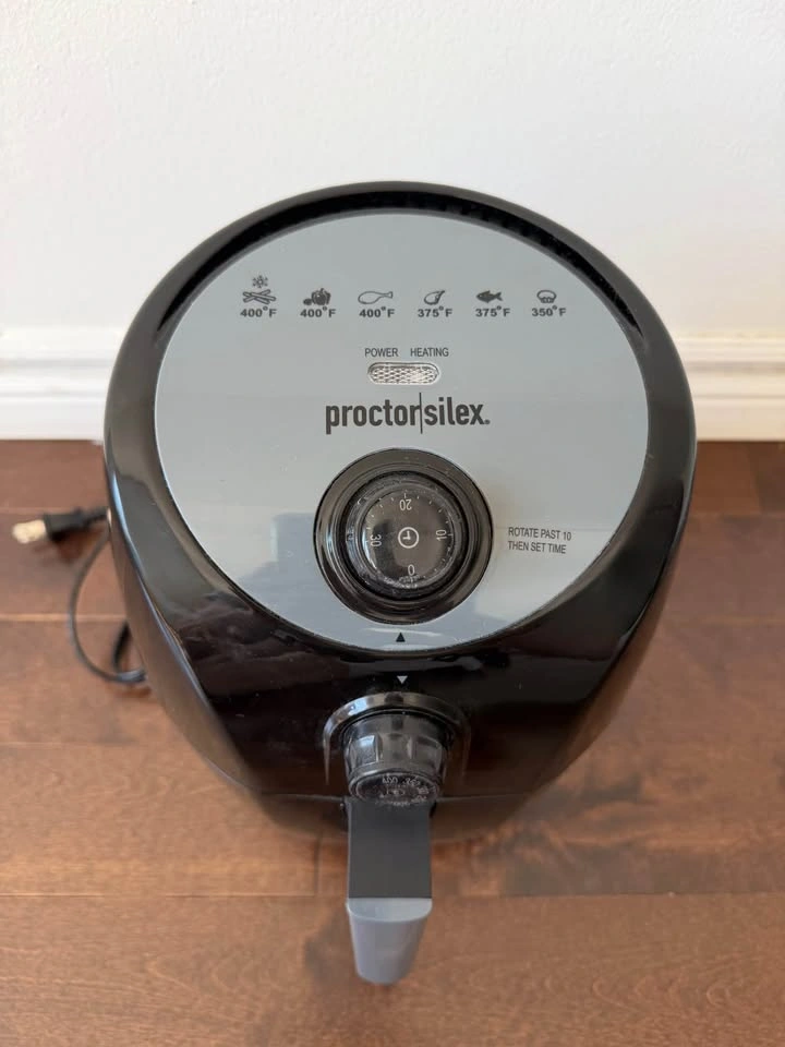 Proctor Silex Air Fryer (2.2 qt) - photo 5