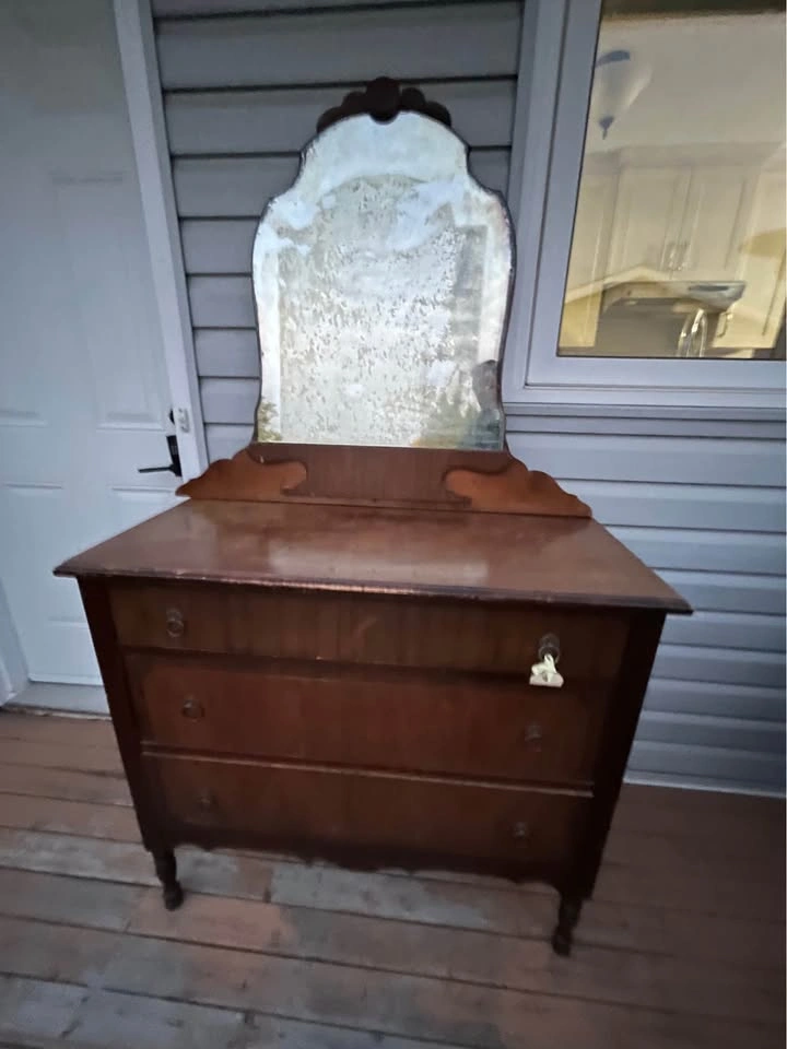 Antique dresser - photo 5