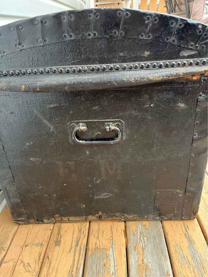 Steamer trunk - photo 4