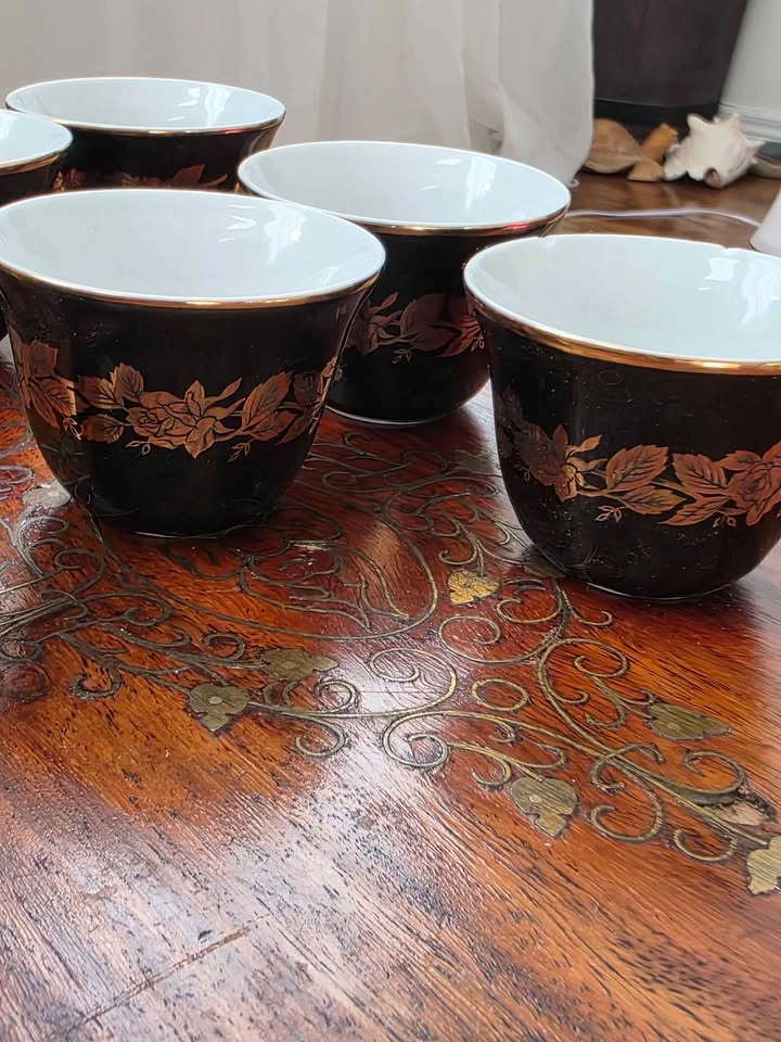 VINTAGE L.T.R. Fine Porcelain Japan Tea Cups - Set of 7 - photo 2