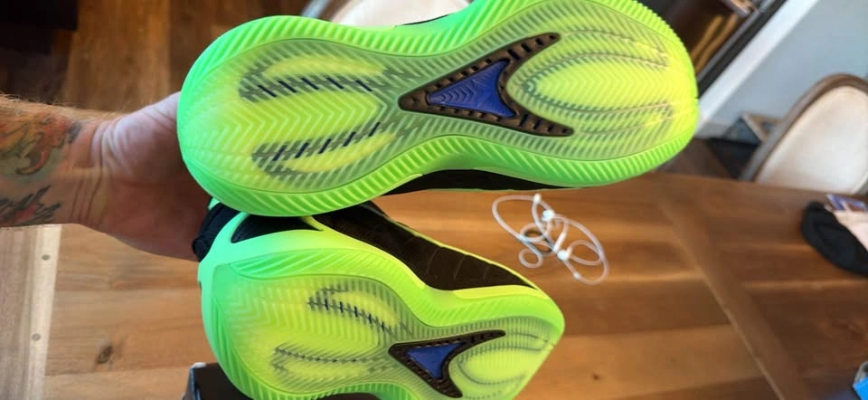 adidas Anthony Edwards 1 Low Lucid Lime Size 11.5 men - photo 2