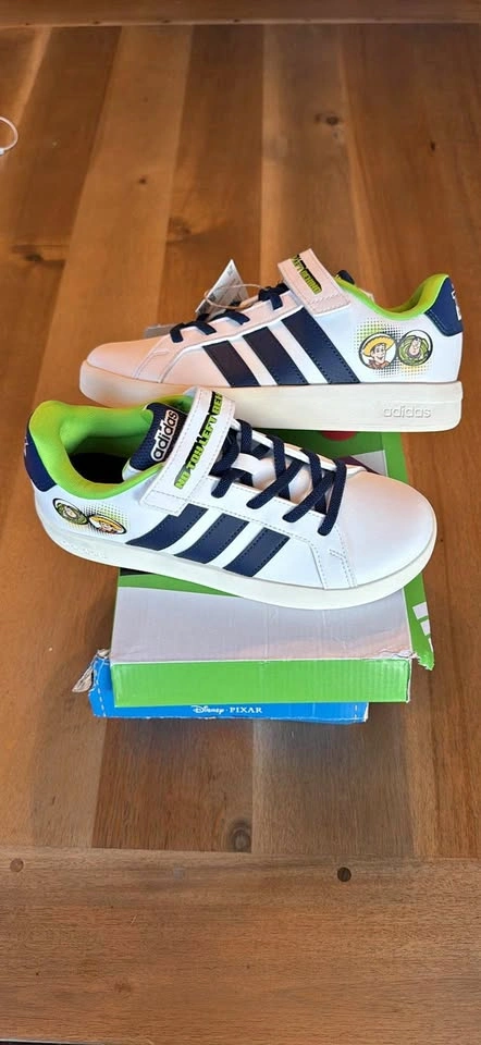 Adidas Grand Court Disney Pixar Toy Story Kids Shoes size 3