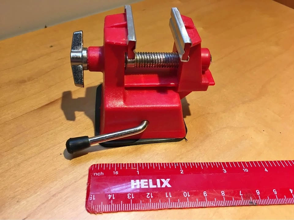 Toy Mini Plastic Vice