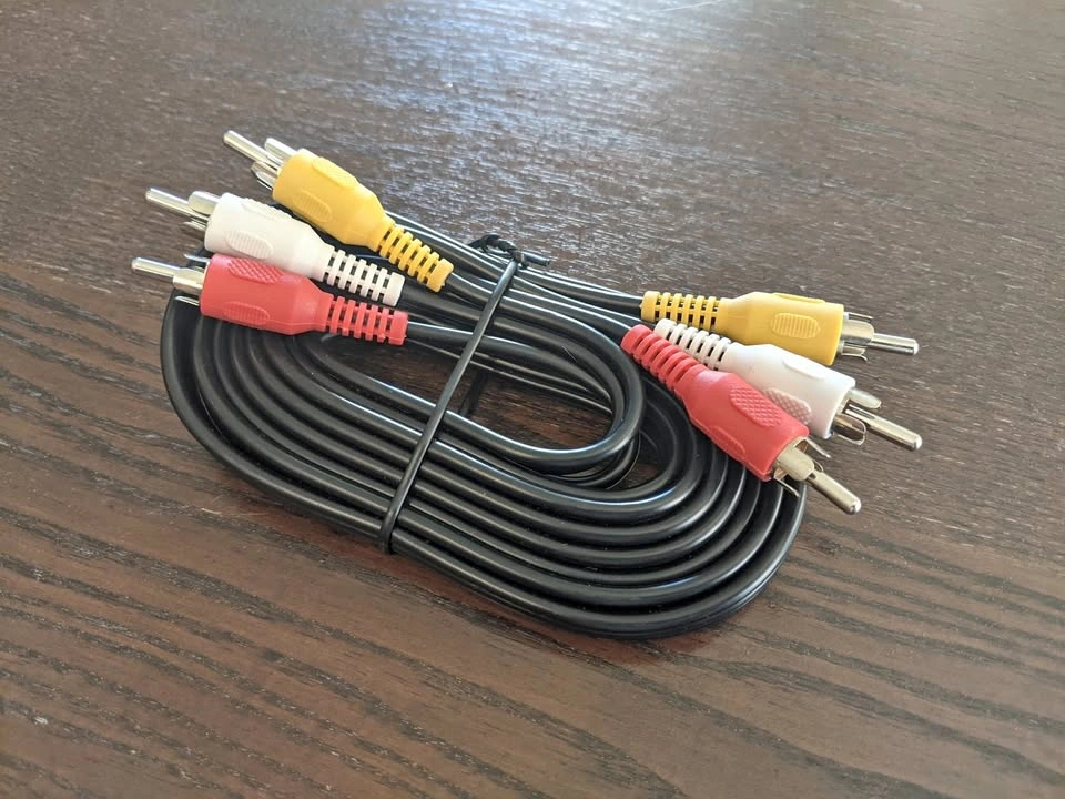 AV Cable for Audio/Video Composite DVD/VCR/SAT Connectors