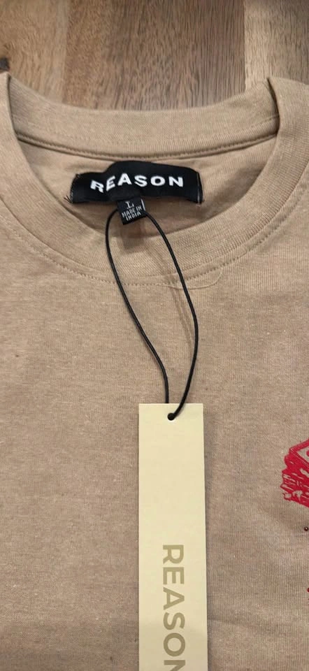 Reason Brand One of a Kind Built Different Graphic T-Shirt Large - photo 3