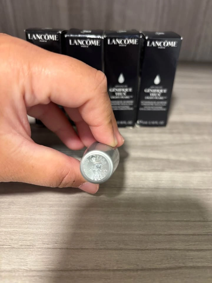 Lancôme Advanced Génifique Yeux Light-Pearl Serum 20ml - photo 3