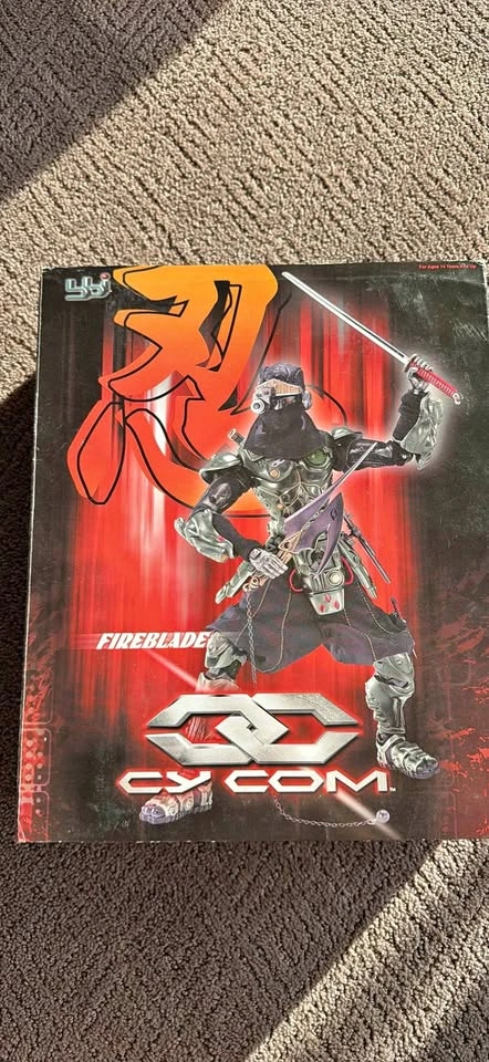 BBI CY COM Fireblade 1/6 Scale Action Figure