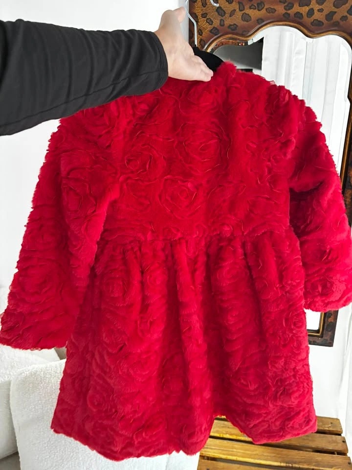 Girls 7/8 Faux Fur Rose Coat - photo 2