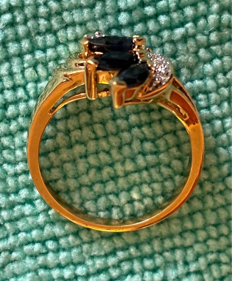 Vintage Style Marquise Cluster Statement Ring - Size 7.75