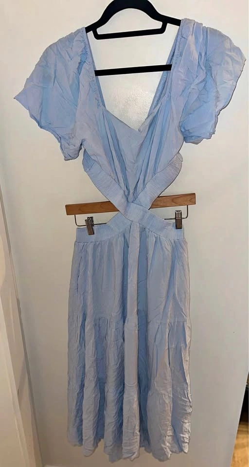 Leani Light Blue Cut-Out Dress