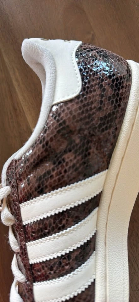 New Adidas Superstar II W Snakeskin Sneakers size US 6.5 - photo 2