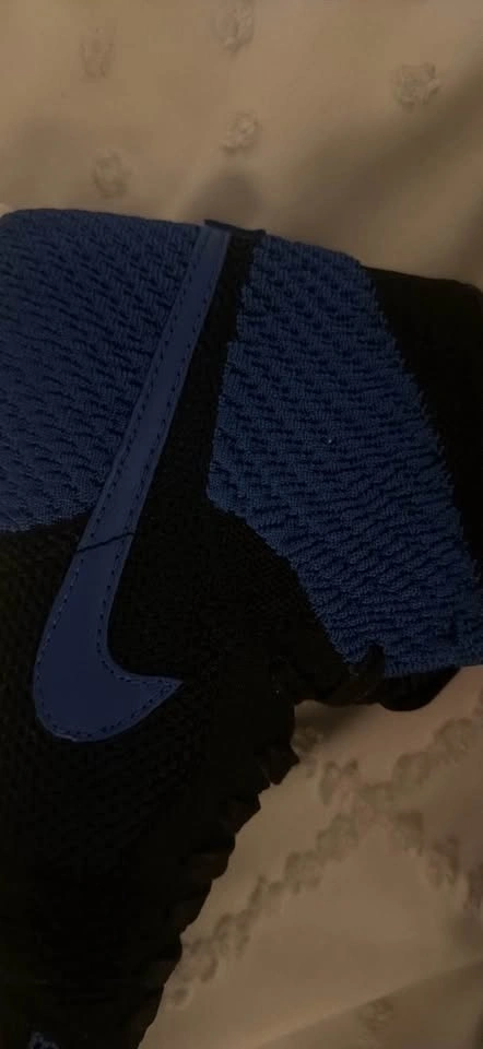 Authentic New Nike Air Jordan 1 Retro High Flyknit Royal 10.5 - photo 3
