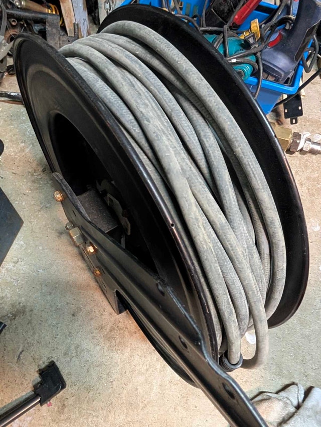 Auto rewind reel & 100FT hose