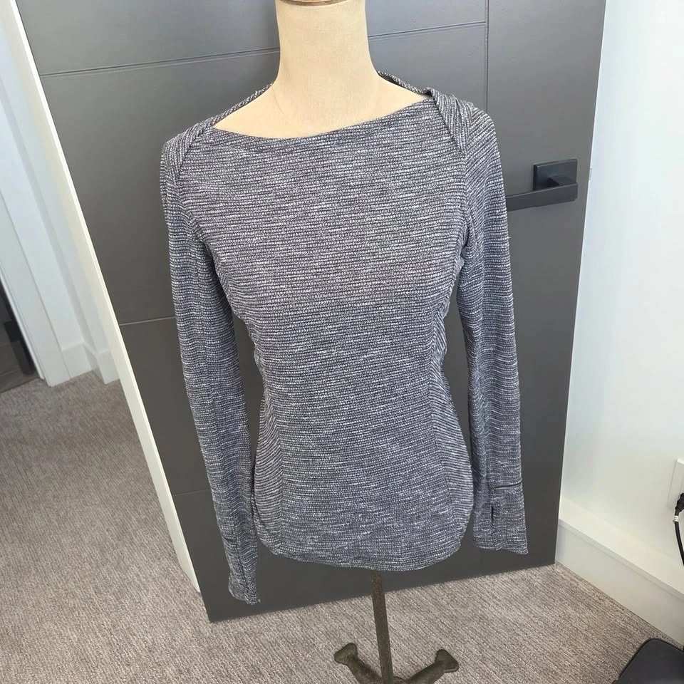 Lululemon Kanto Catch Me Long Sleeve Women’s Size 6 - photo 2