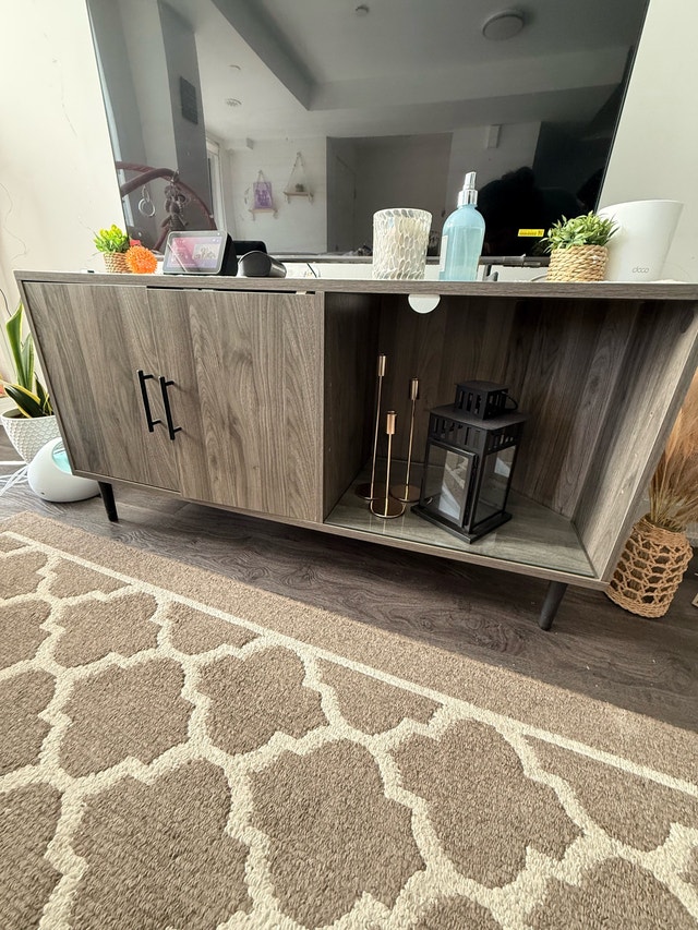 Tv Stand - photo 2