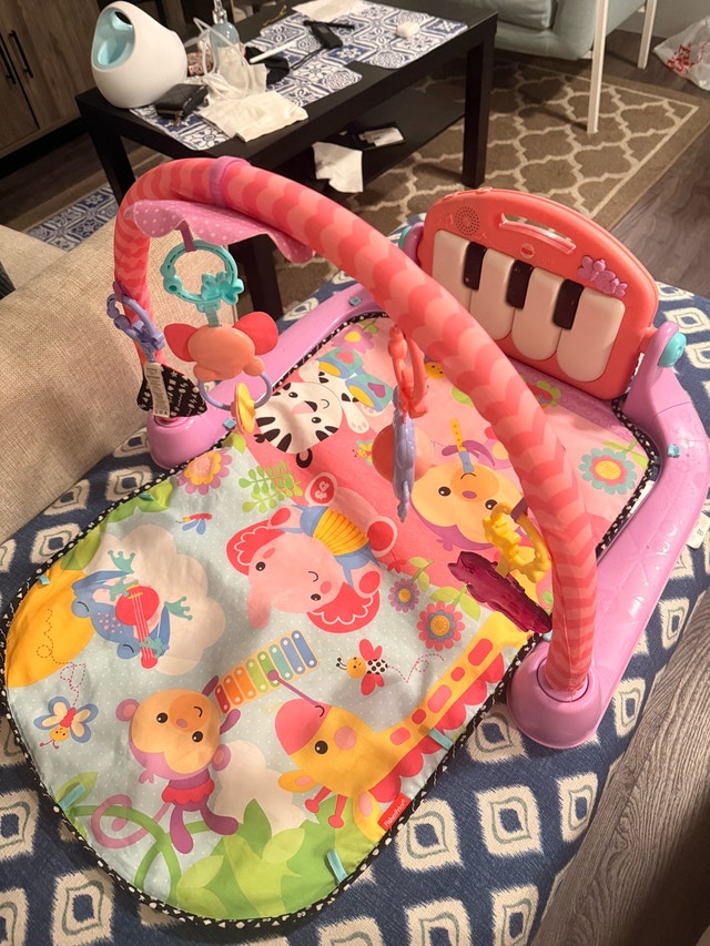 Fisher-Price Kick and Play Piano Gym