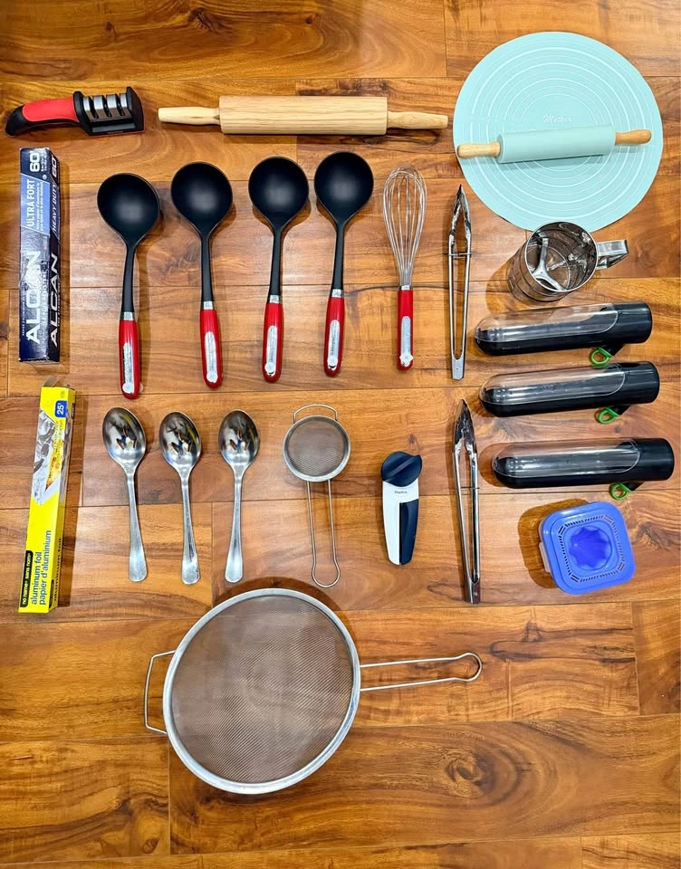 Assorted Kitchen Utensils and Baking Tools Set