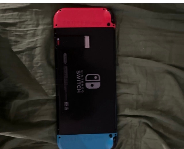 Nintendo Switch - photo 3