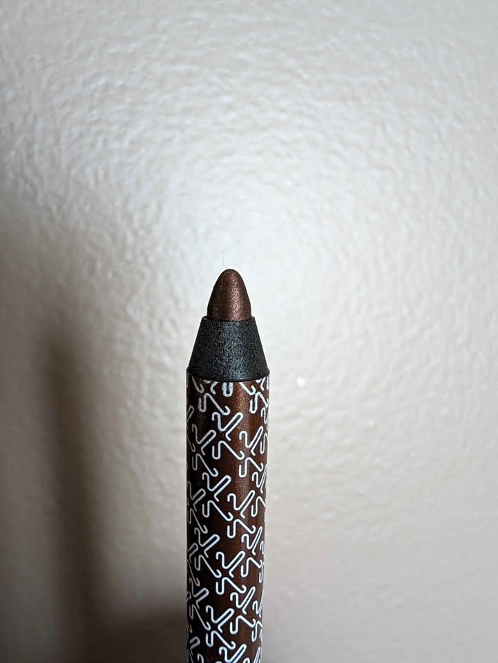 Gel Eyeliner Pencil in Bronze