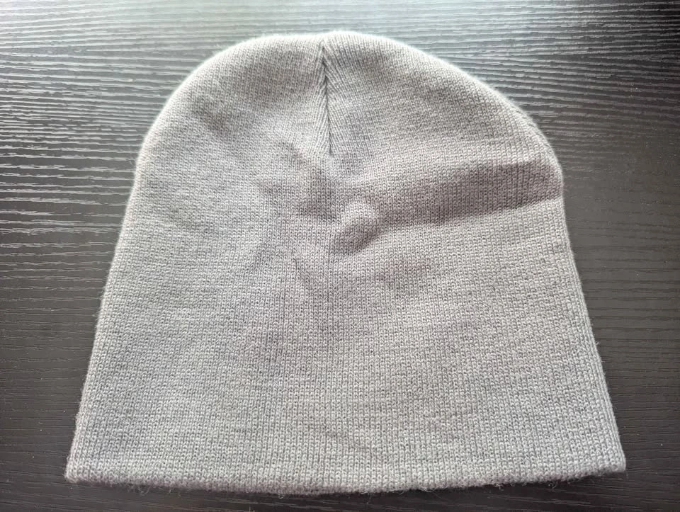 Kids Grey Knit Beanie – Sugar Skull Print - photo 2