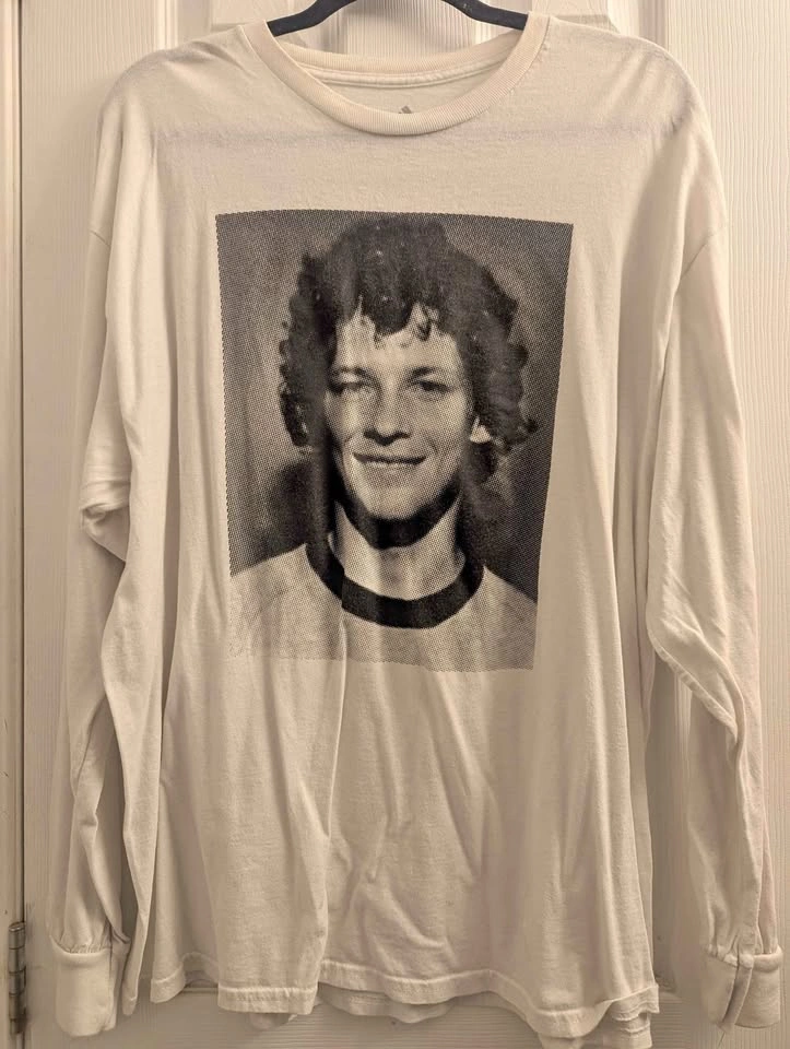 Adidas Terry Fox Run Long-Sleeve Shirt – 2022, Size XL