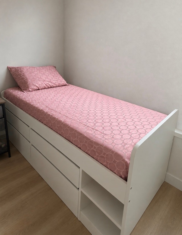 IKEA SLÄKT Twin bed