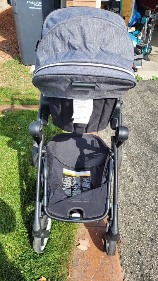 GOLD SensorSafe Pivot Xpand Stroller Travel System - photo 4