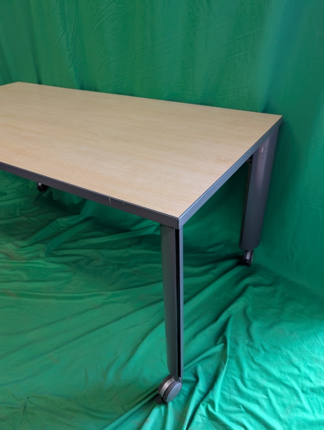 Mobile Woodgrain height adjustable Table – Free Delivery - photo 3