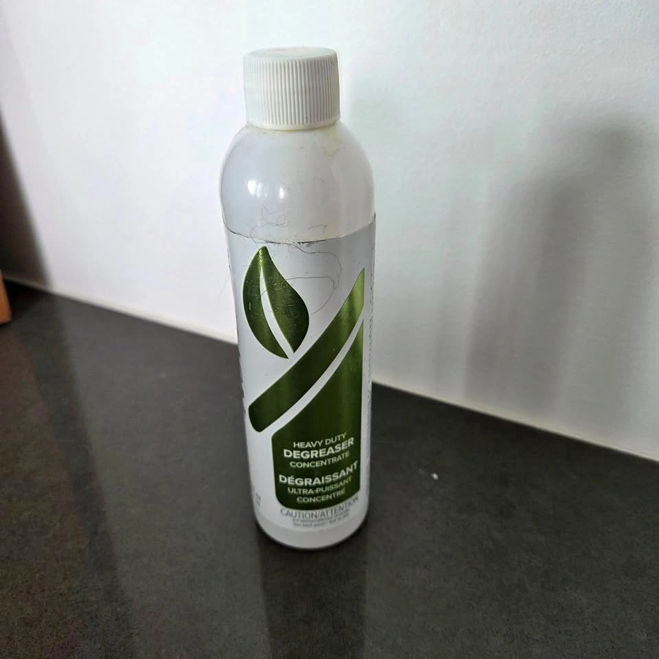 Norwex Heavy Duty Degreaser Concentrate – Approximately 50% Rema