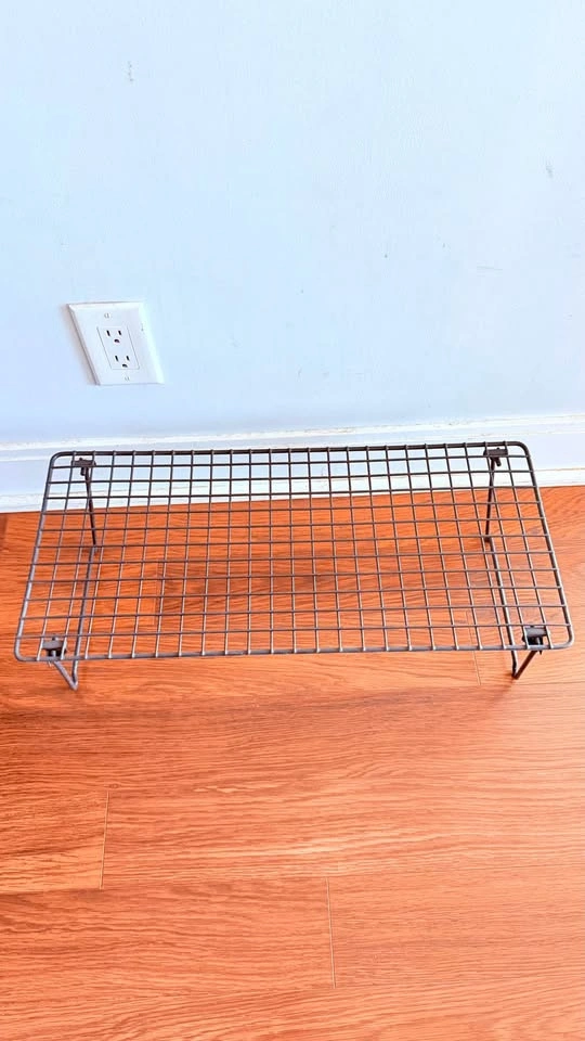 Wire Mesh Shelf Riser - photo 2