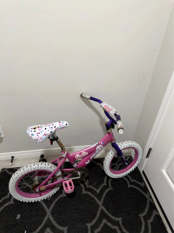 Kids and Youth Bicycle Bundle - Barbie and Movelo - photo 3