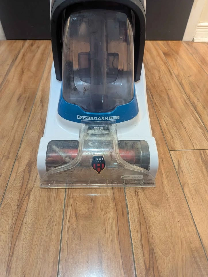 Hoover PowerDash Pet Carpet Cleaner - photo 2