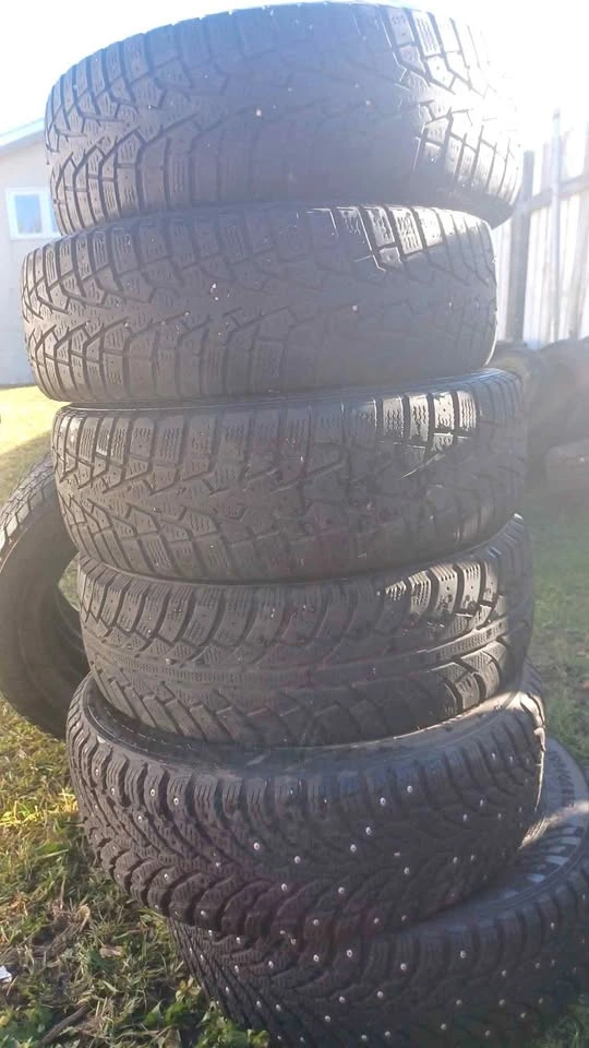 8 195/65/R15 WINTER TIRES TOTAL 120