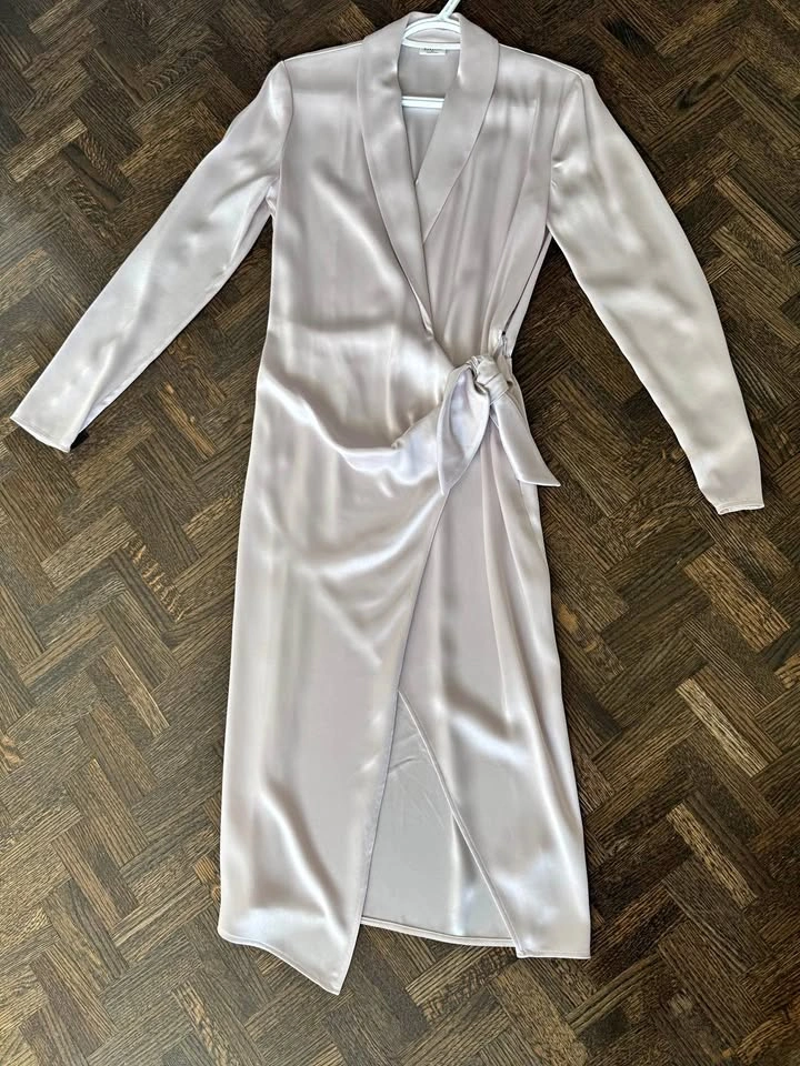 Aritzia | Wrap Dress Size 00