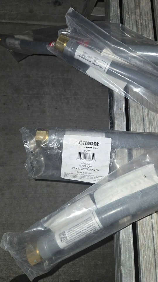 NEW Dormont 3/4" x 60" Commercial Water Connector Hoses - photo 2