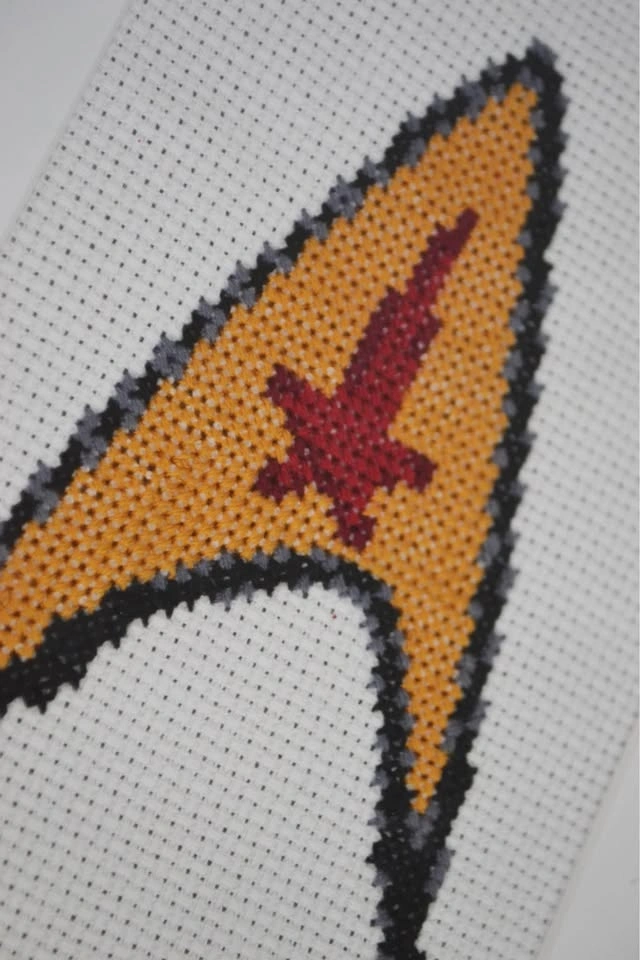 Star Trek handmade cross stitch - pick up in Brampton - photo 5