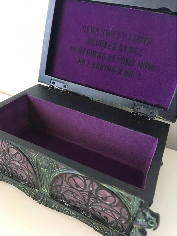 The Haunted Mansion Madame Leota music box - Disney Parks - photo 2