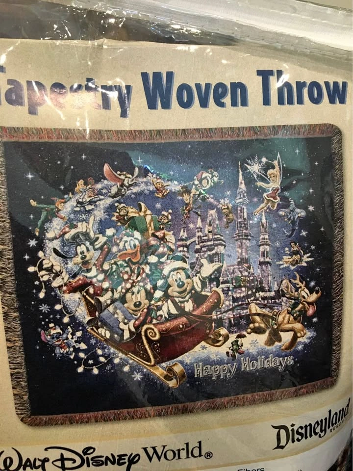 Disney holiday Christmas woven throw blanket