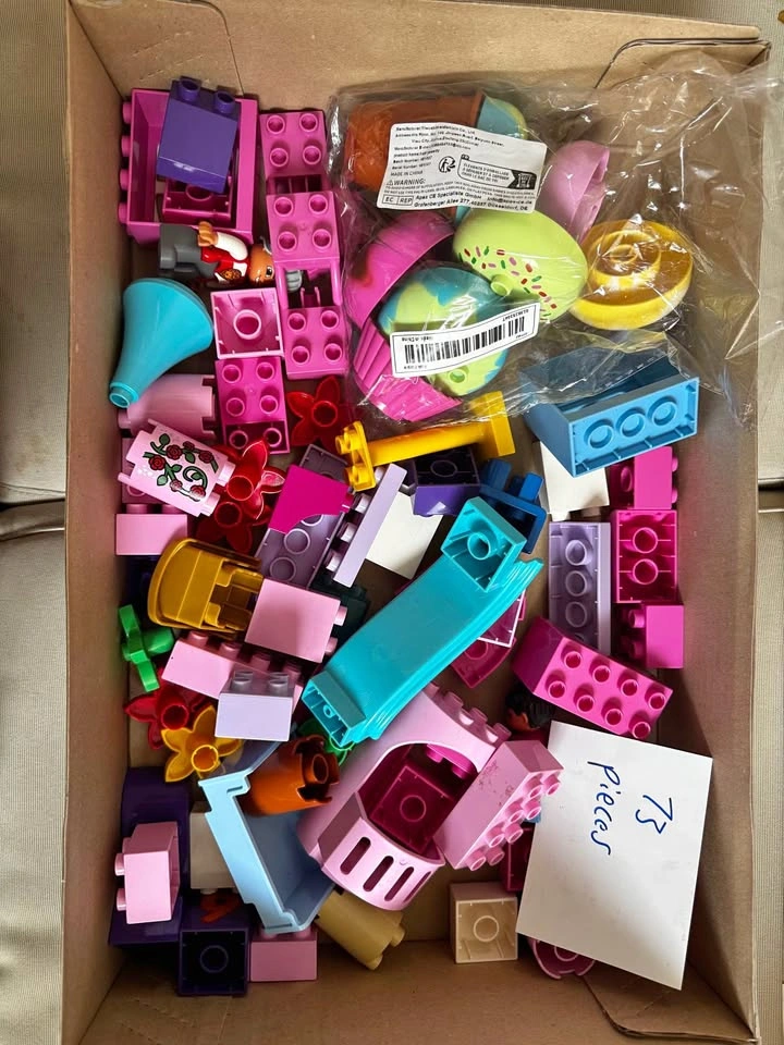 Various Lego/Mega Blocks