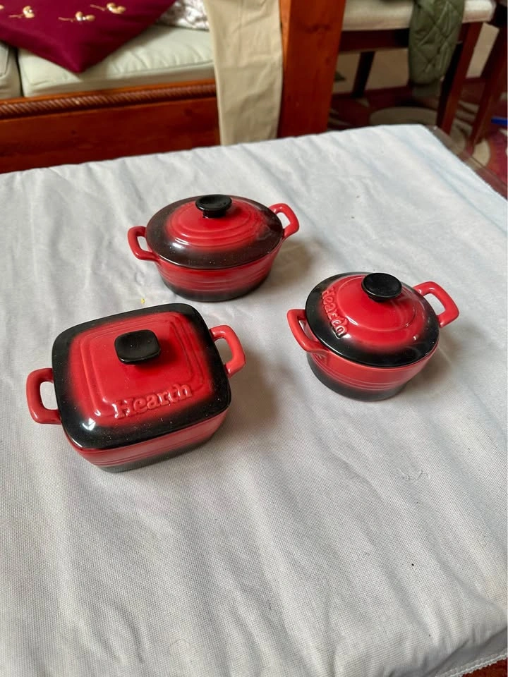 Red Ceramic Bowls - photo 2