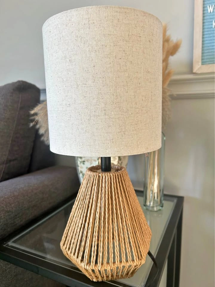 Corded rattan table lamp