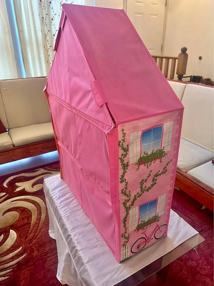 Dollhouse